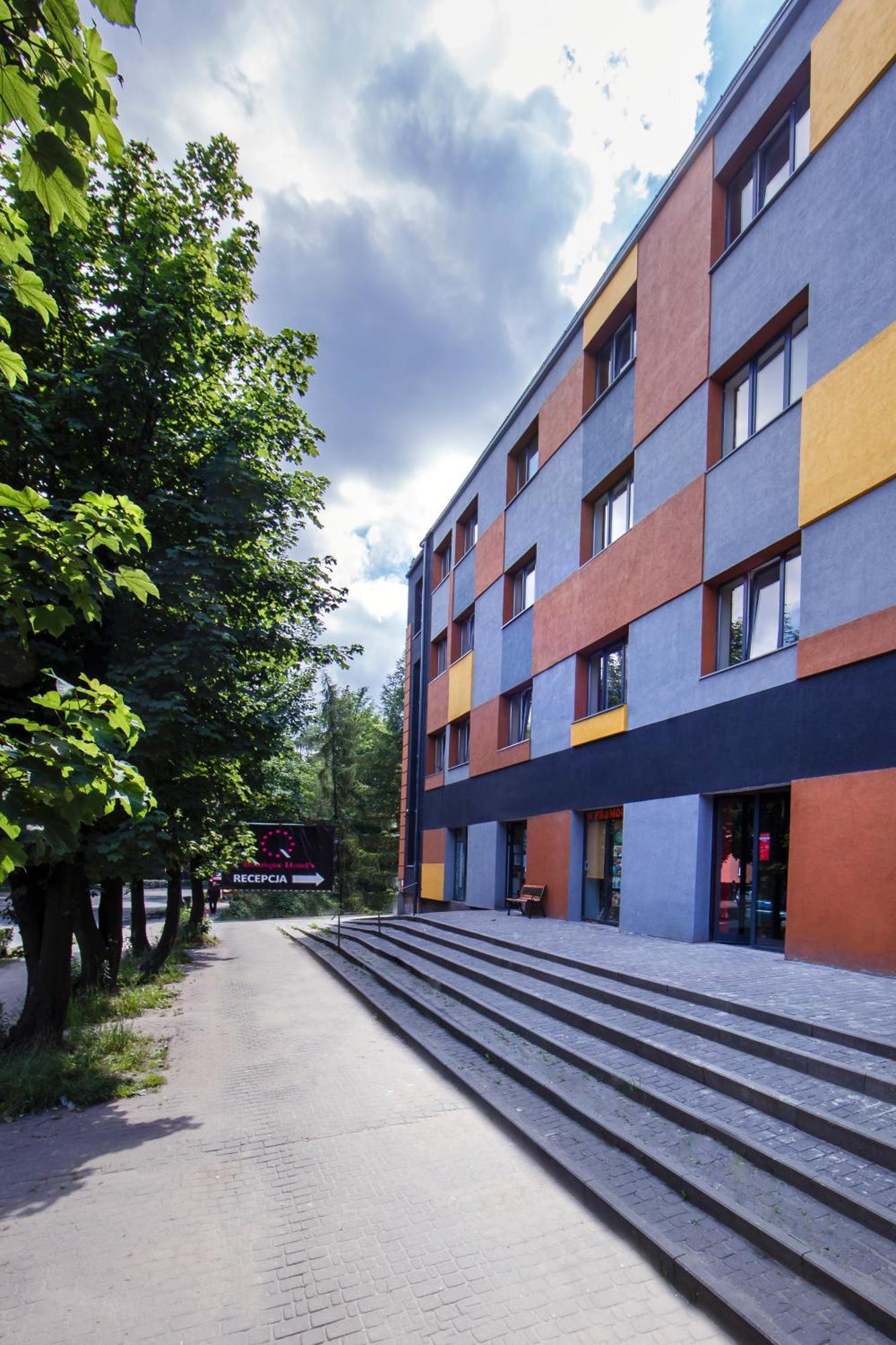 Boutique Hotel'S Бытом Экстерьер фото